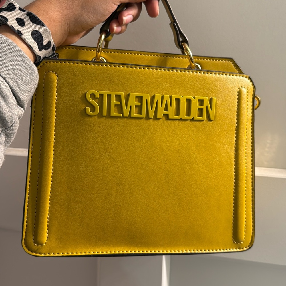 STEVE MADDEN MINI